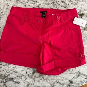 H&M Women's Bright Pink Roll-Cuff Cotton Shorts